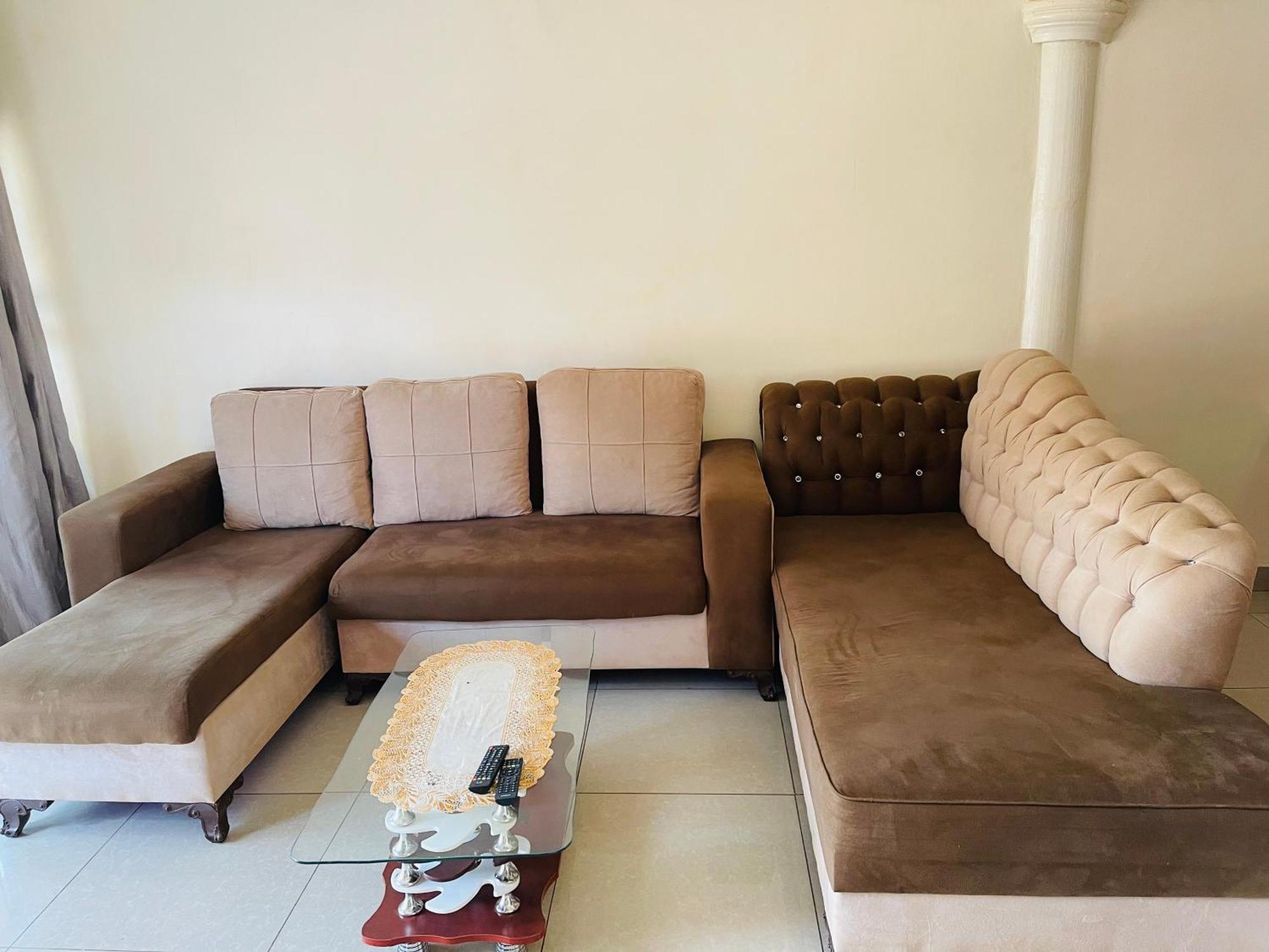 Villa Contemporaine Yaounde Exterior photo