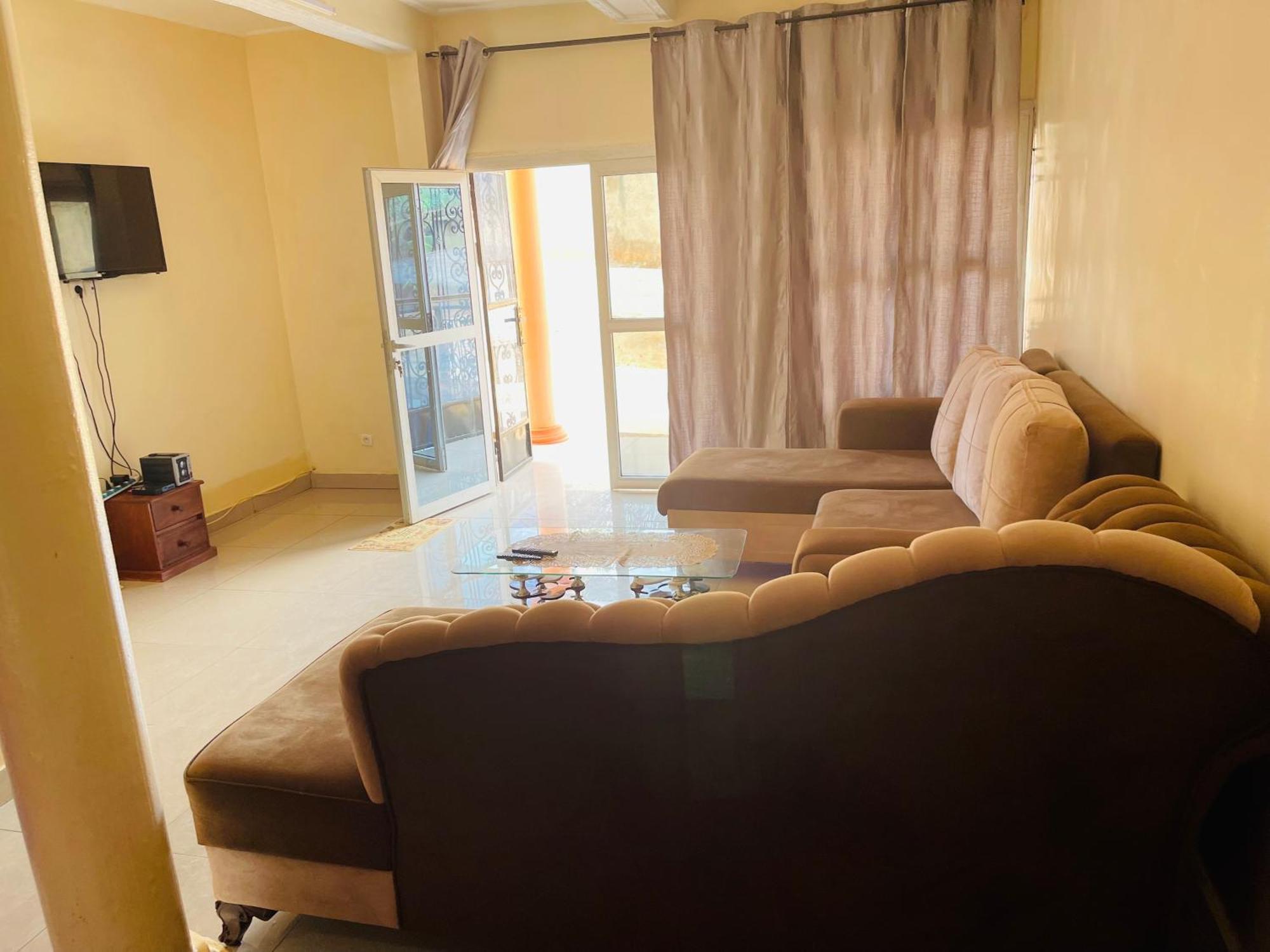 Villa Contemporaine Yaounde Exterior photo